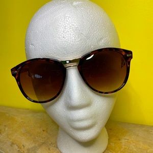 SUNGLASSES 😎😎😎